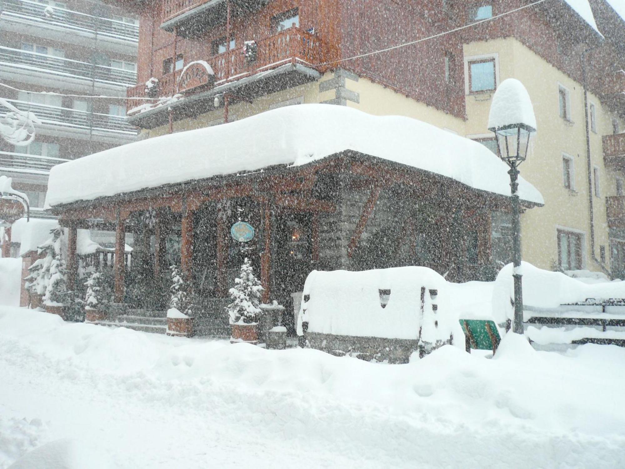 Hotel Mignon Breuil-Cervinia Dış mekan fotoğraf